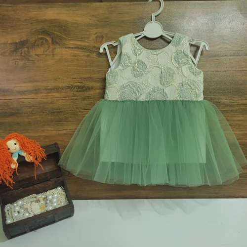 پیراهن پرنسسی