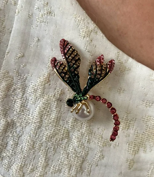 گل سینه طرح سنجاقک