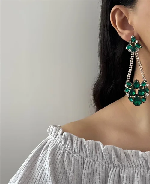 گوشواره جواهری سبز طرح قطره