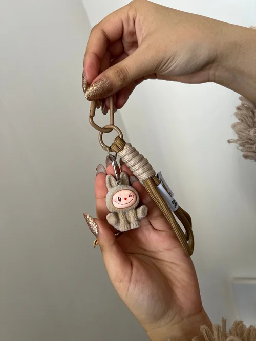 آویز کیف طرح لبوبو