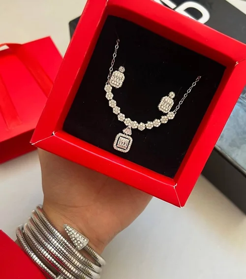 نیم ست جواهری طرح گلدار