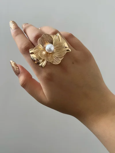 انگشتر طرح گل کد ۰۱۱