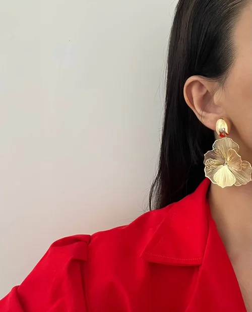 گوشواره طلایی طرح گل مشبک