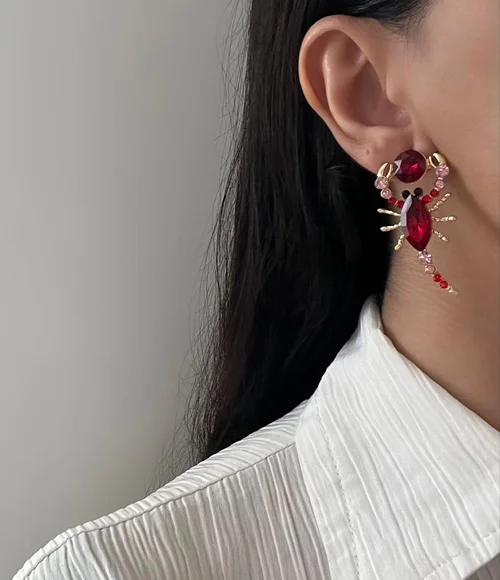 گوشواره آویزی طرح عقرب